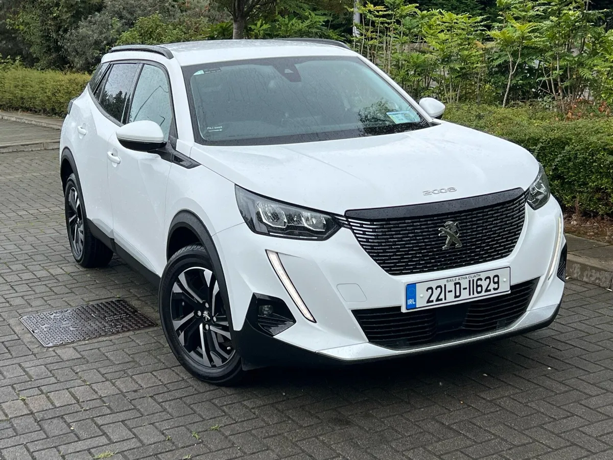 221 PEUGEOT 2008 ALLURE 1.2 PETROL - Image 3