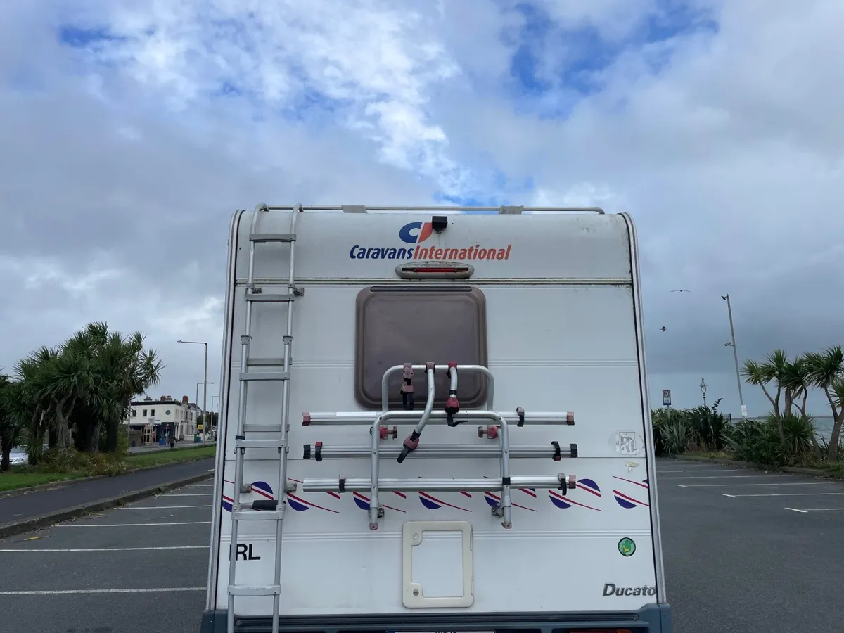 Campervan Low Milage 5 Berth - Image 2