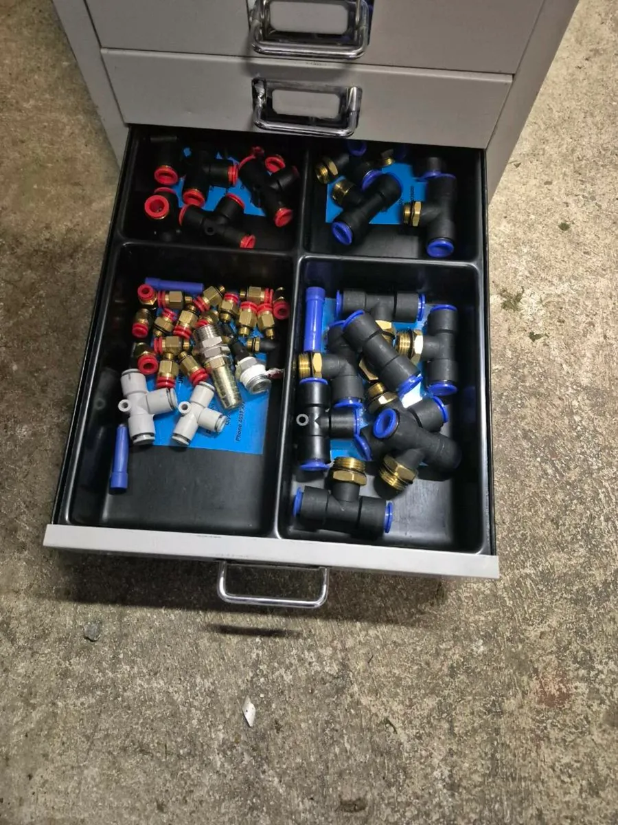 Pneumatic fittings - Image 2