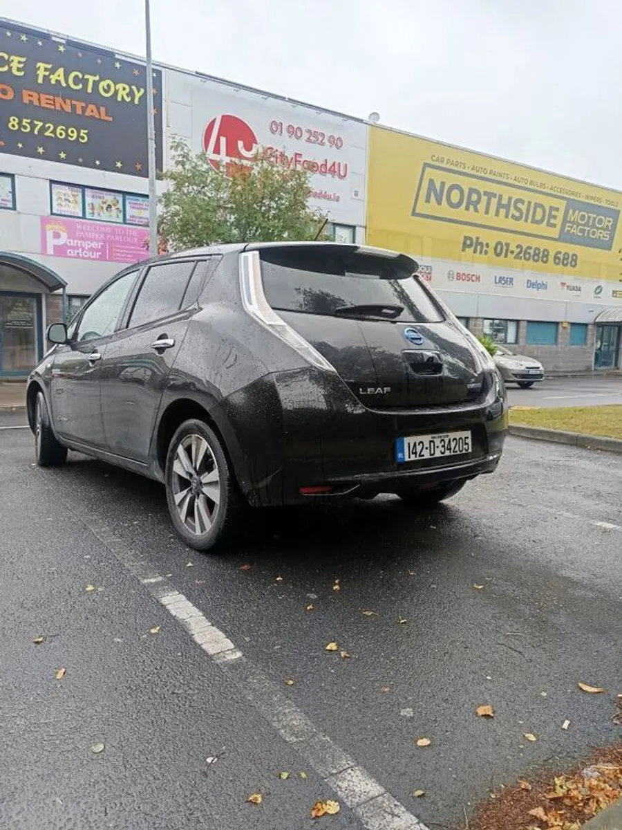 2014 Nissan Leaf - Image 4