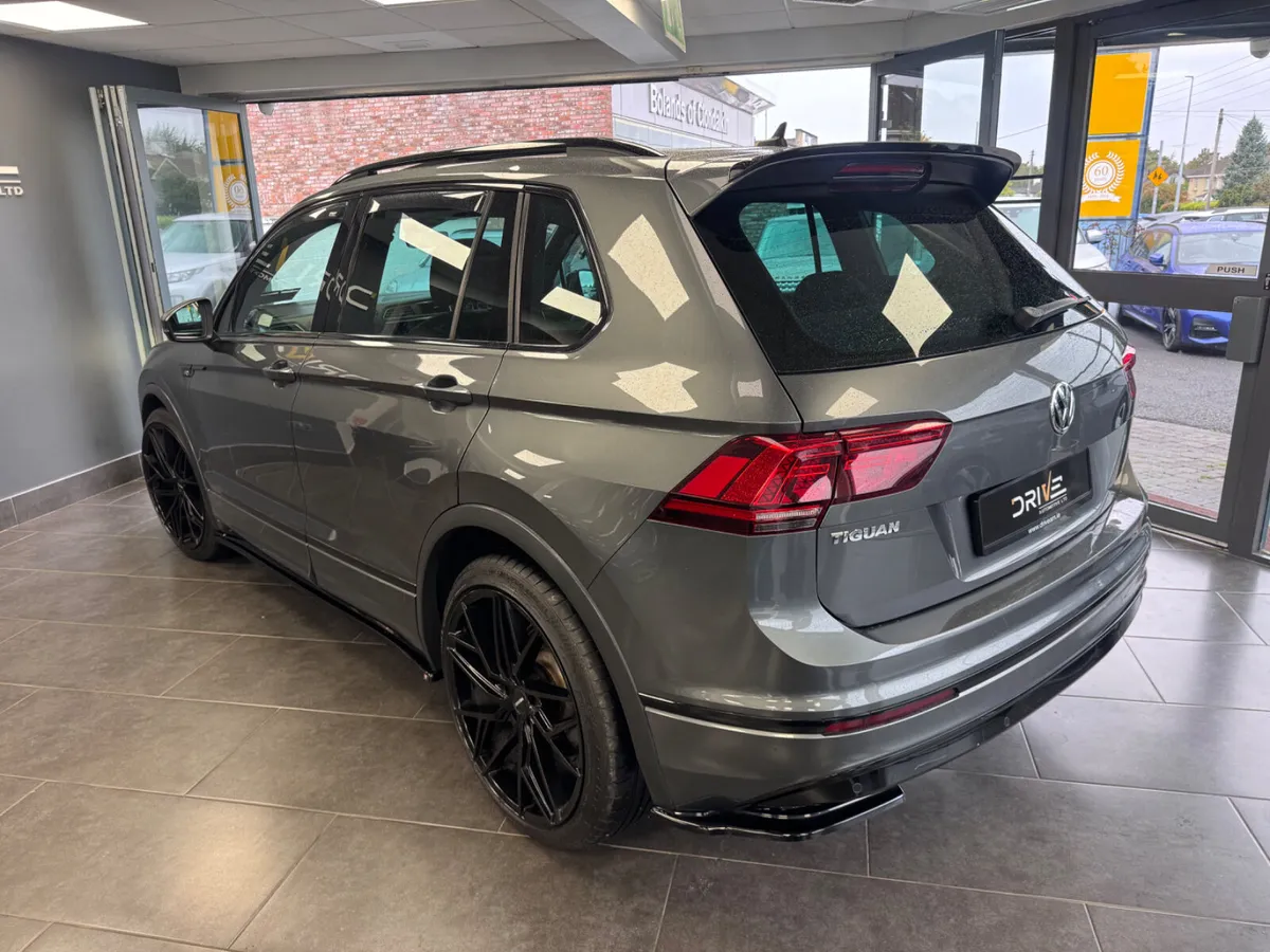 Volkswagen Tiguan 2018 2.0 R-Line DSG - Image 4