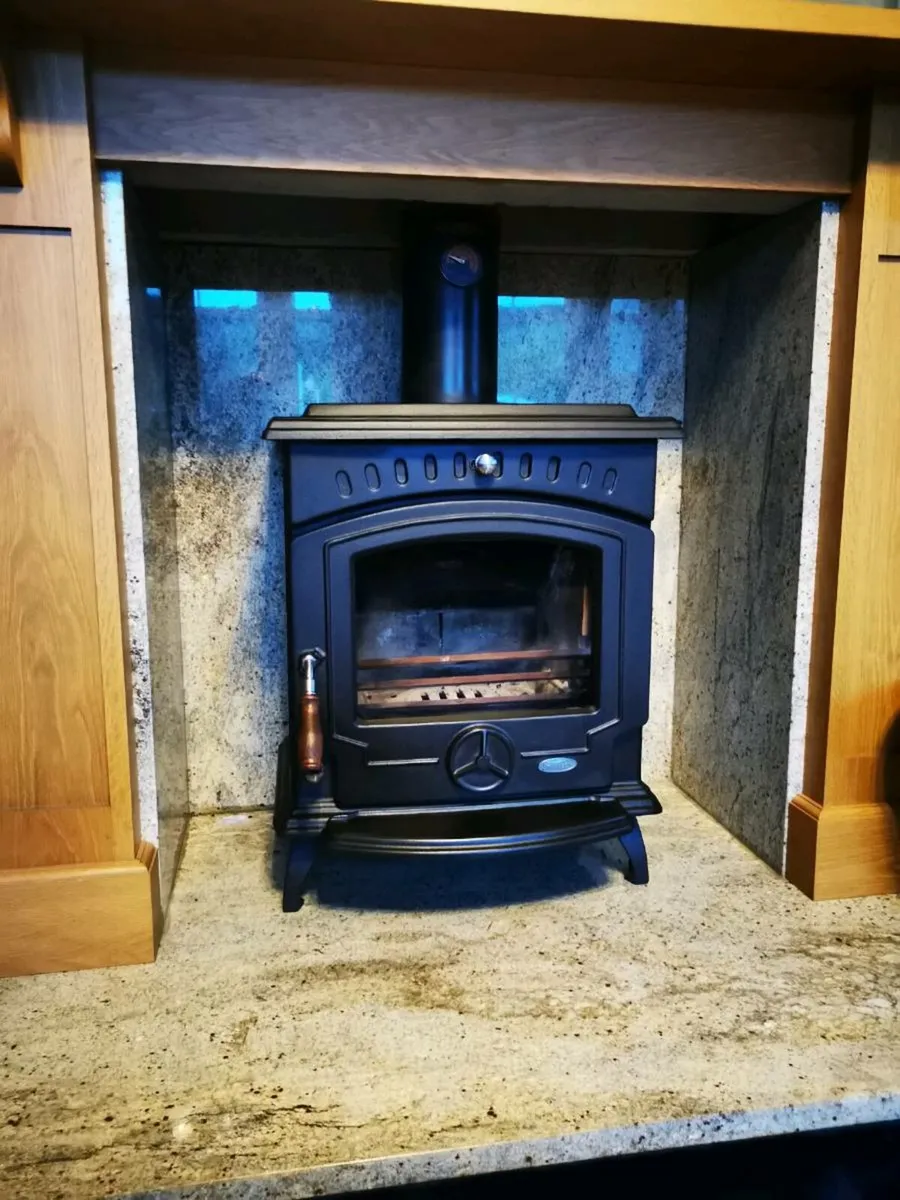 Stanley Tara Stove - Image 1