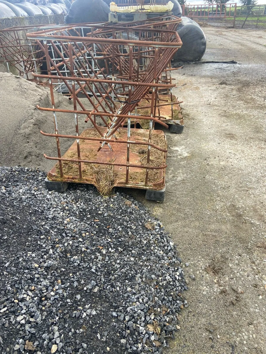 Sheep feeders - Image 4