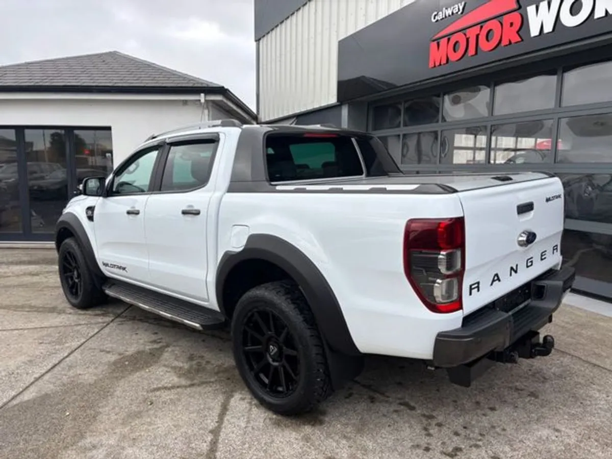 Ford Ranger Wildtrak 3.2 TDCI Wildtrak Auto 4WD E - Image 2