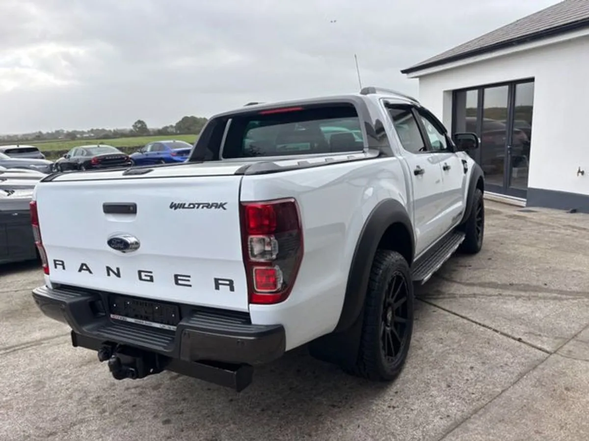Ford Ranger Wildtrak 3.2 TDCI Wildtrak Auto 4WD E - Image 4
