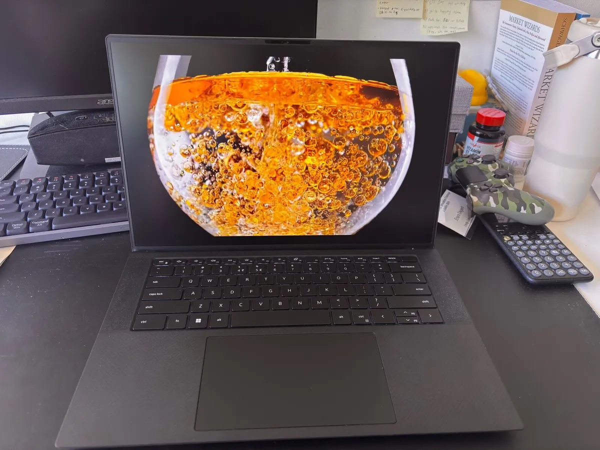 Dell XPS 15 9520 (2022) - Image 3