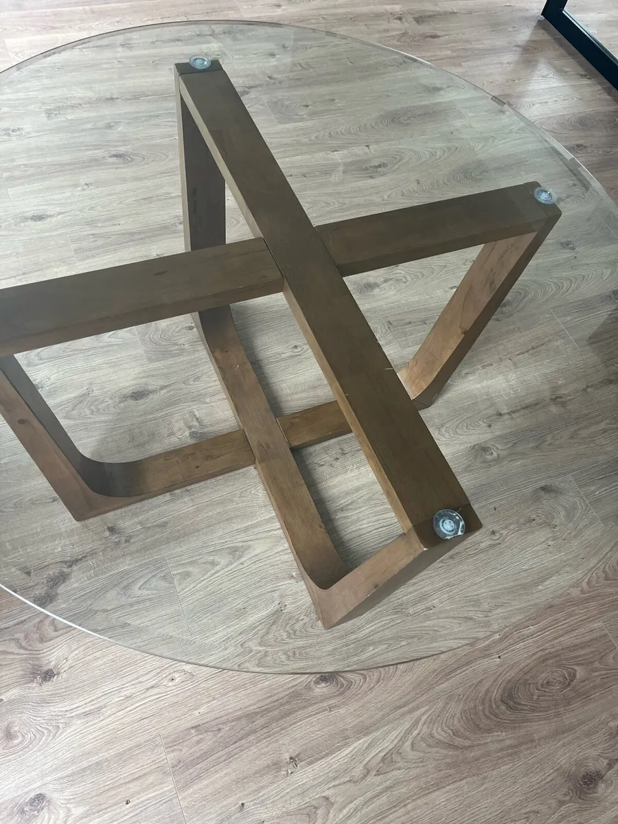Glass circular Dinning Room Table - Image 4