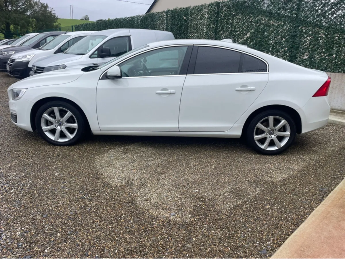 Volvo S60 2.0 Diesel D4 SE - Image 4