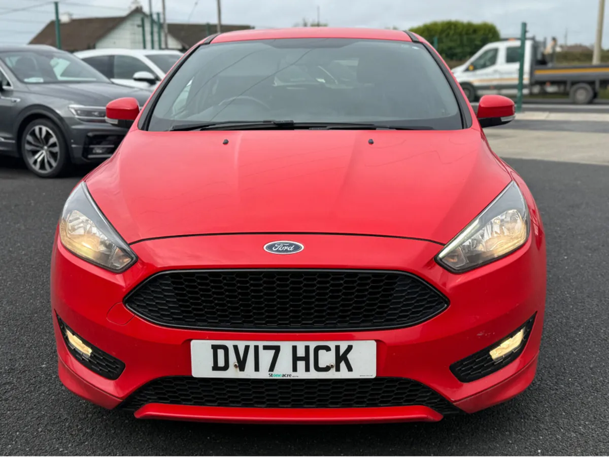 Ford Focus ST-LINE TDCI - Image 4