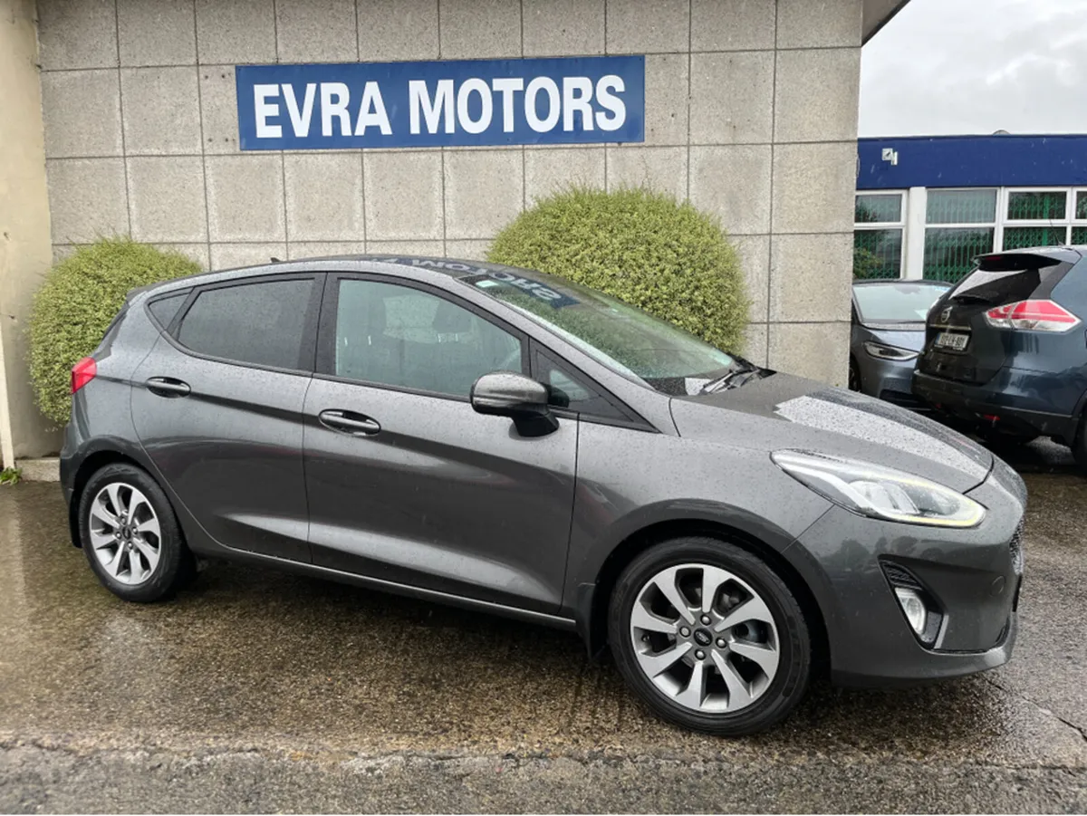 Ford Fiesta TITANIUM 1.0 PETROL - Image 2