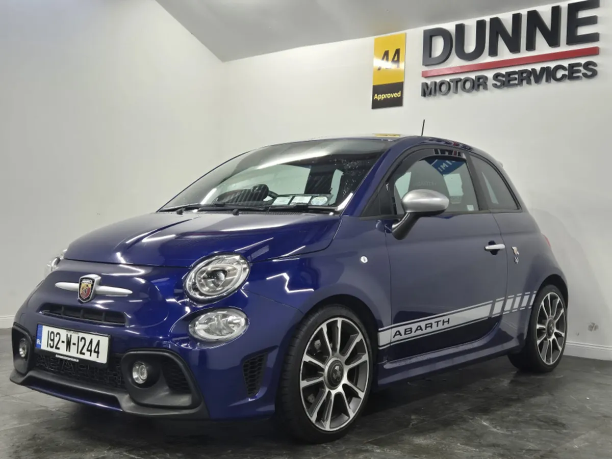 Abarth 500 LOW MILEAGE*1.4JET TURISMO 165PS 3DR*SE - Image 4