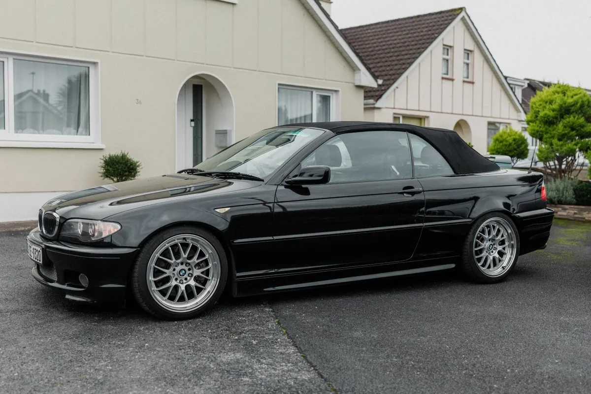 BMW E46 330Ci 6s manual - Image 2