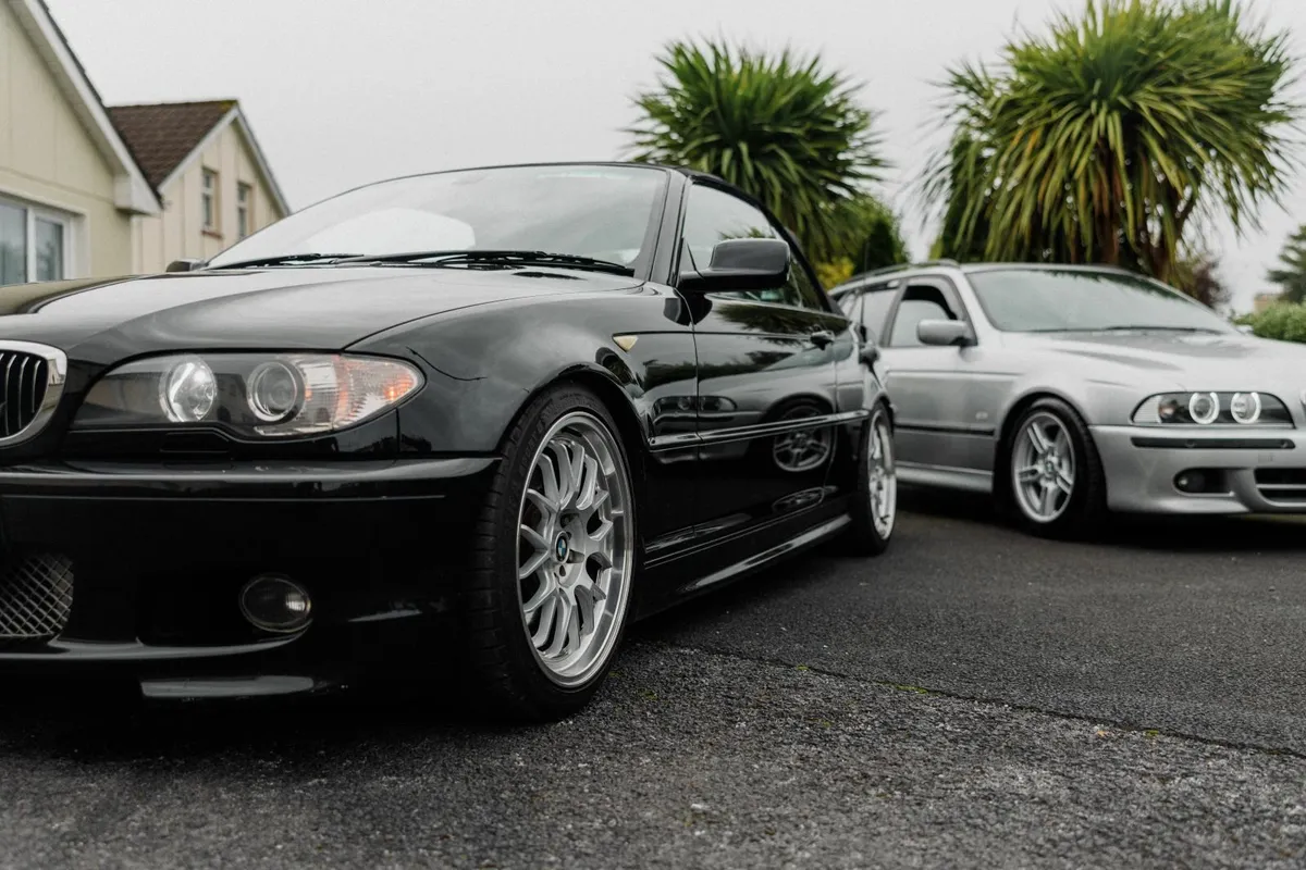 BMW E46 330Ci 6s manual - Image 3