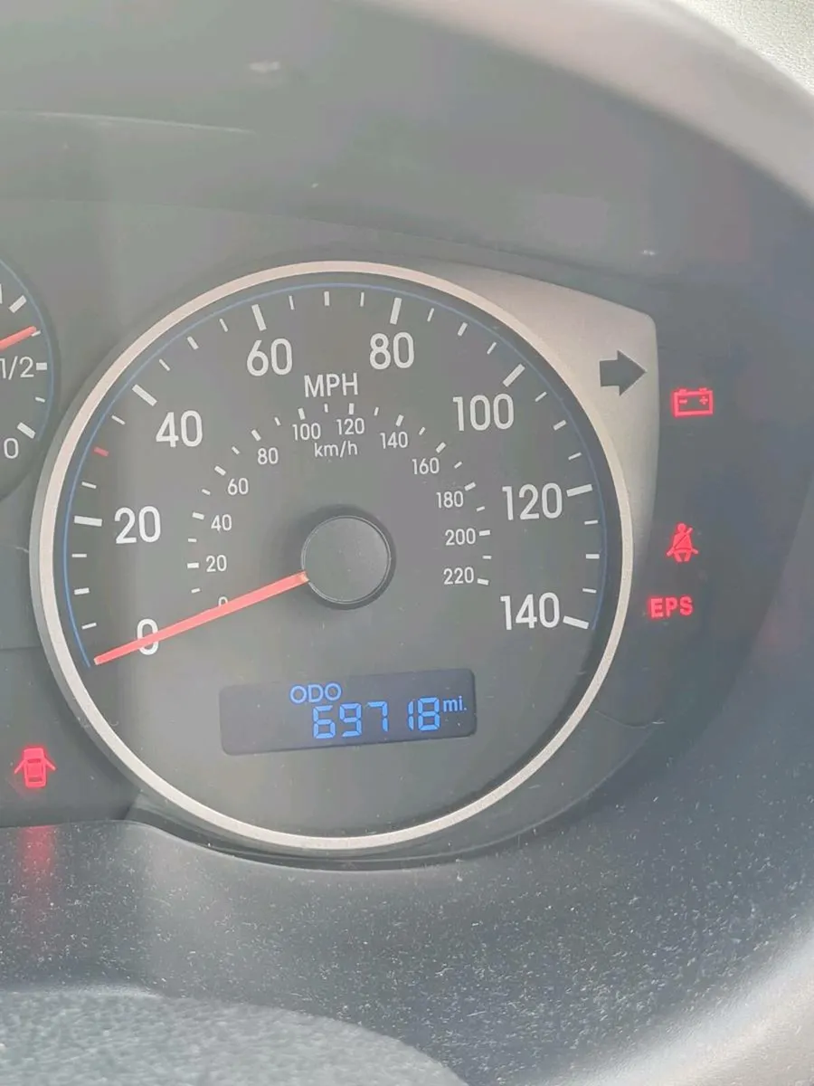 Hyundai i20 - Image 4