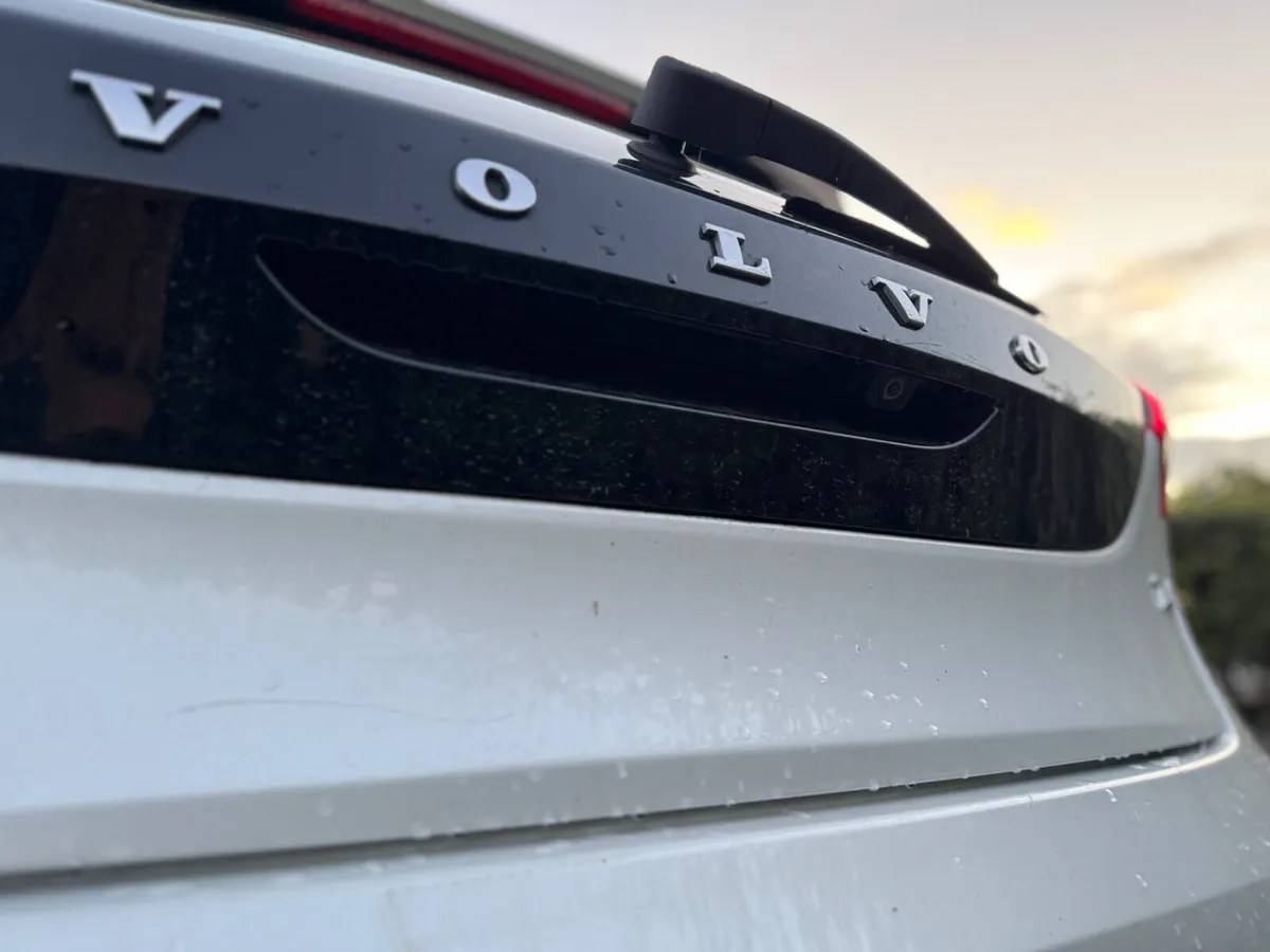 Volvo V40 2013 AUTOMATIC | Low Mileage - Image 3
