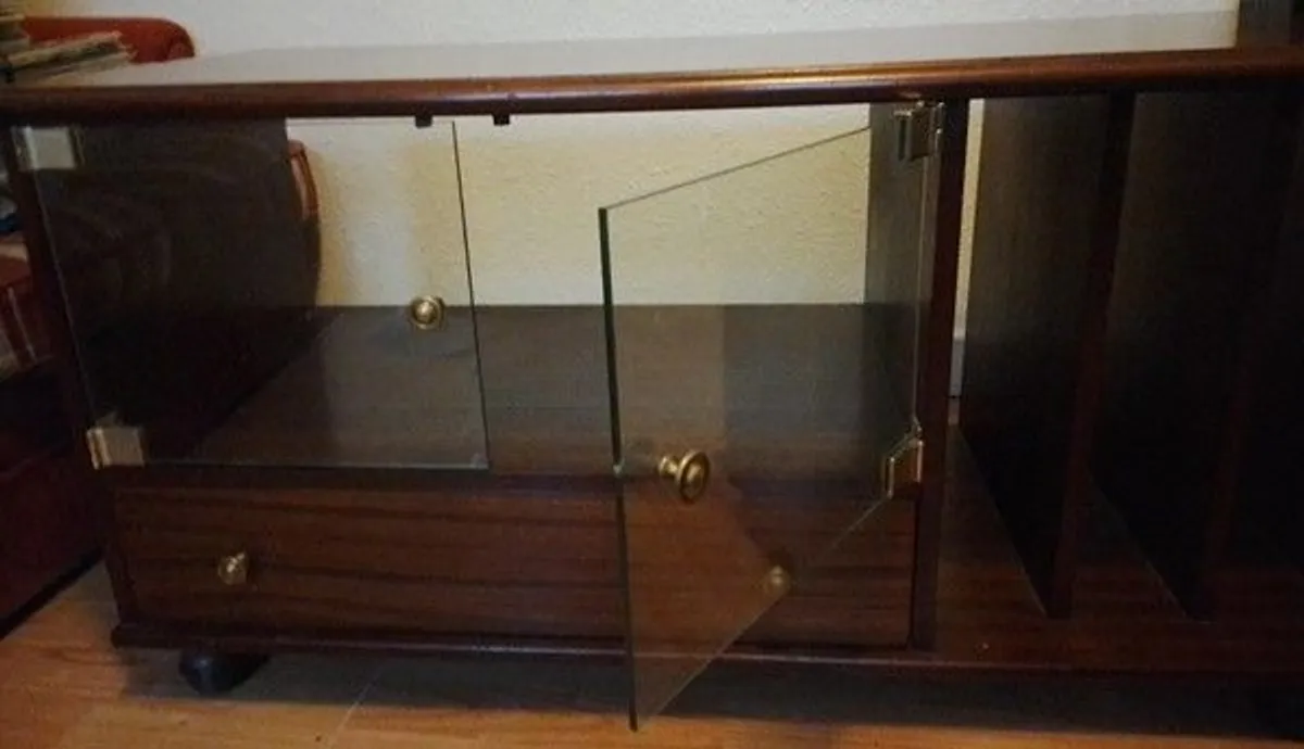 Living Room Furniture - Image 4