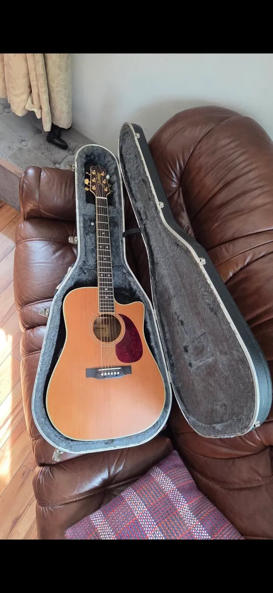 Guitar - Image 1