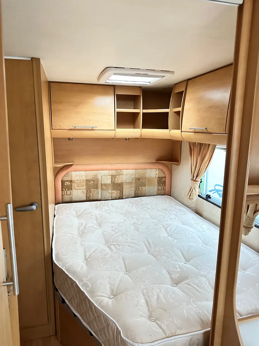 ✨STUNNING BAILEY PAGEANT 4 BERTH FIXED BED✨ - Image 4
