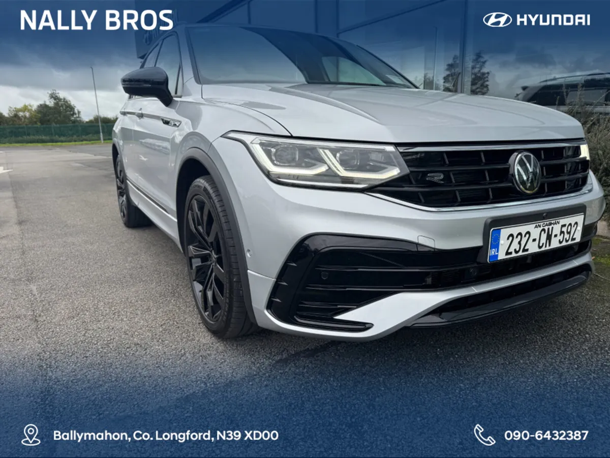 Volkswagen Tiguan R-LINE 2.0 TDI MANUAL 6SPEED FWD - Image 2