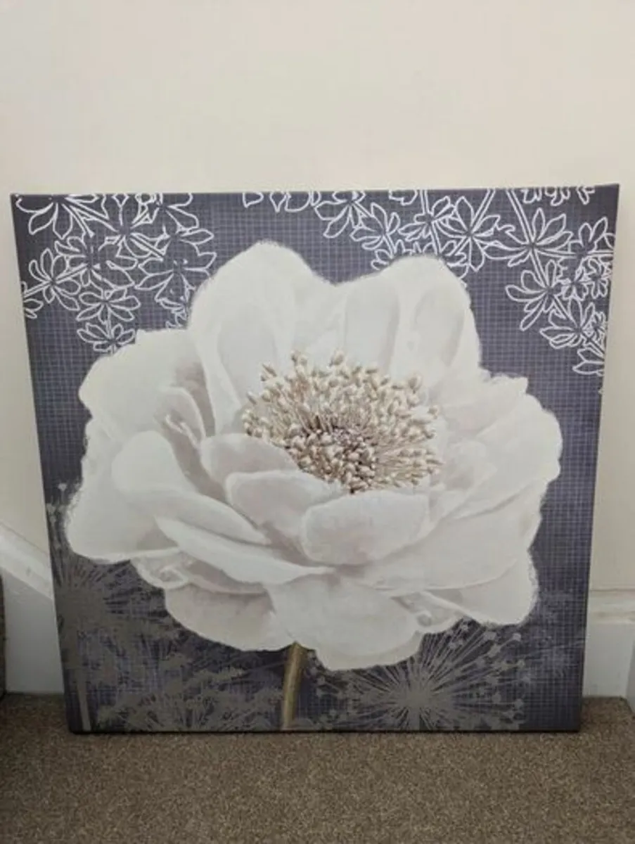 2 x Foil Print on canvas - Image 2