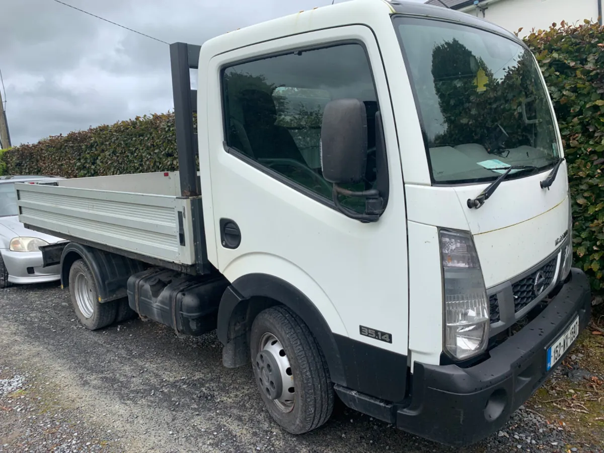 Nissan Cubstar 2.5 Tdi Dropside new Doe - Image 1