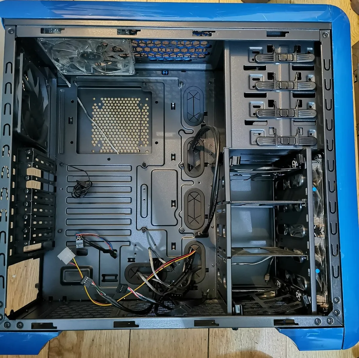 ATX Gaming Computer Large Case - Image 3