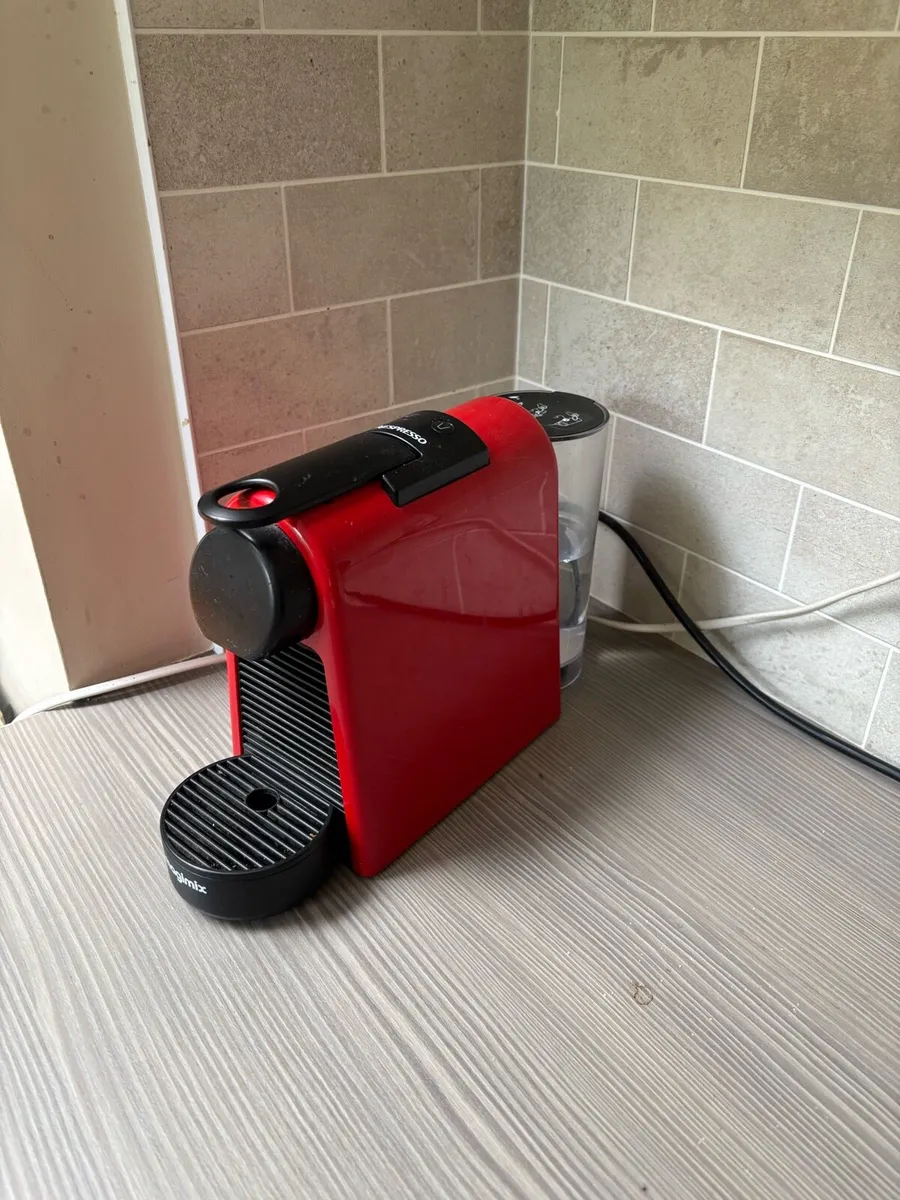 Magimix nespresso essenza mini