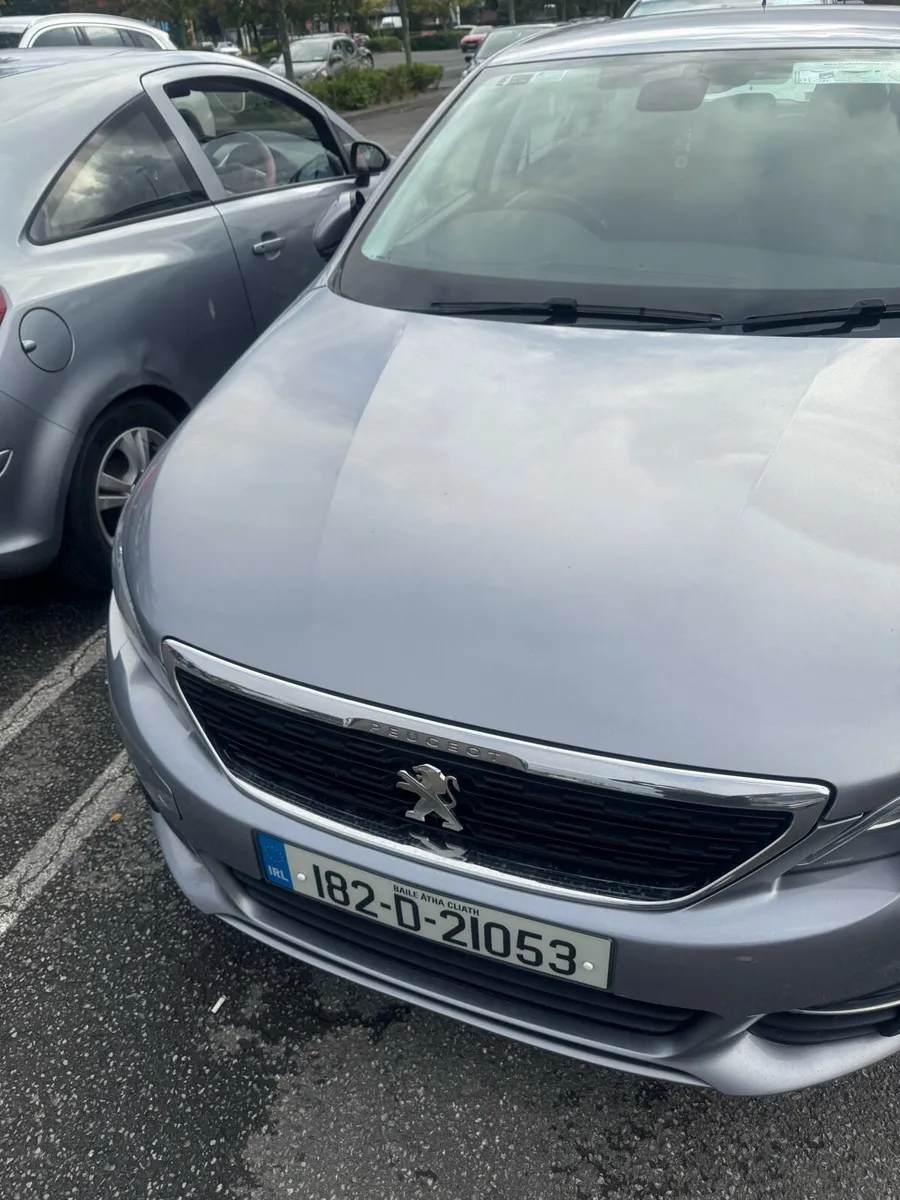 Peugeot 308 F/L ACTIVE 1.6 BlueHDi 120 Automatic - Image 4