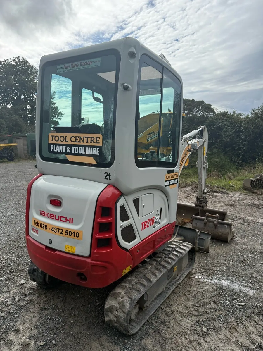 Takeuchi TB216 Excavator - Image 4