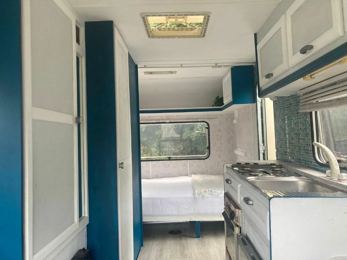 Cute caravan for sale - Image 2