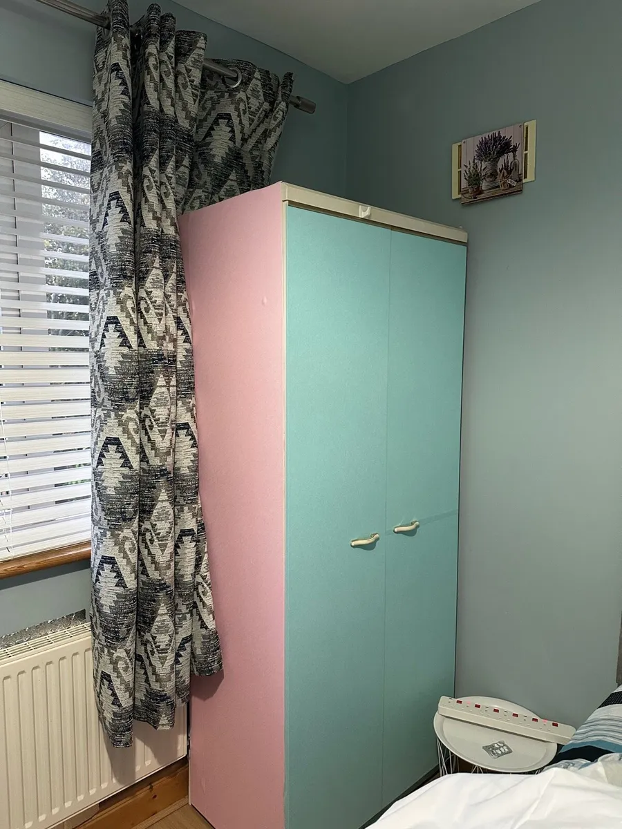 Wardrobe and chest drawers 2 each - Image 1