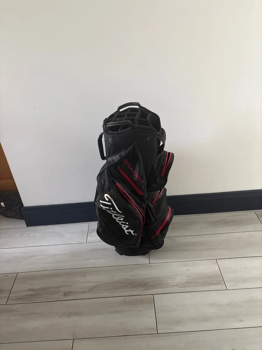 Titleist Stadry Cart Bad - Image 3