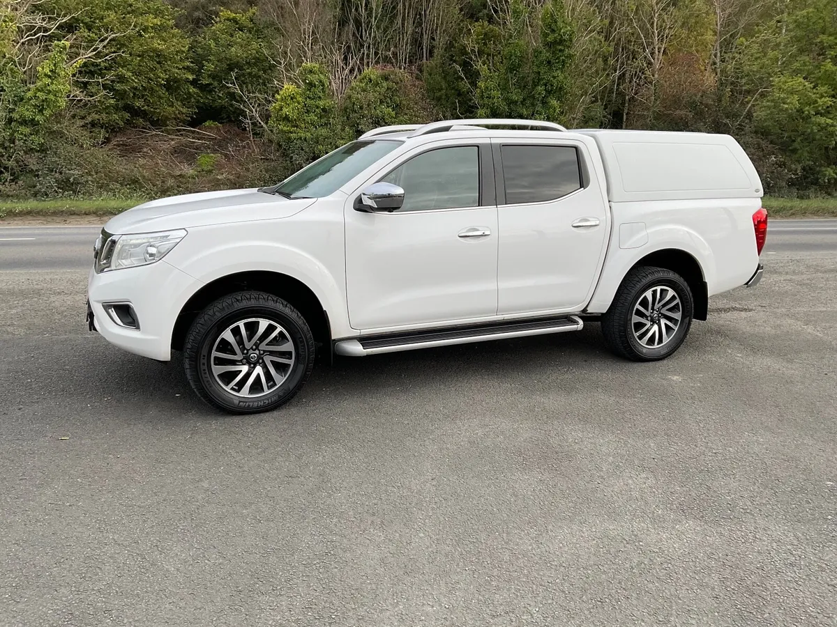2019 Nissan Navara Tekna - Image 3