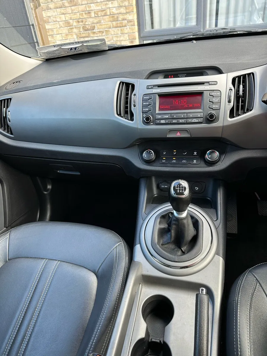 Kia Sportage Premium 2015 - Image 3