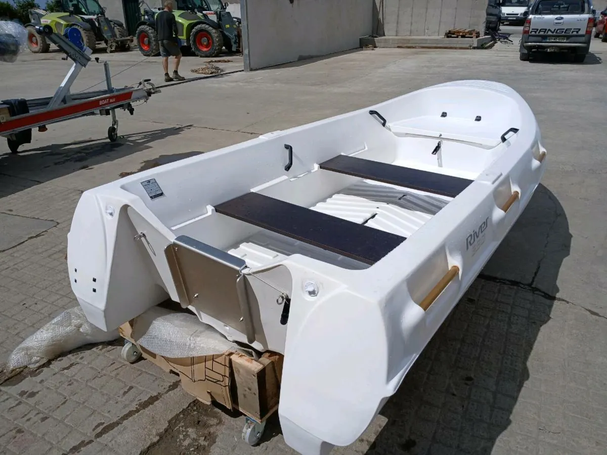 New Rota  350 Runaround/Safety  boat - Image 3