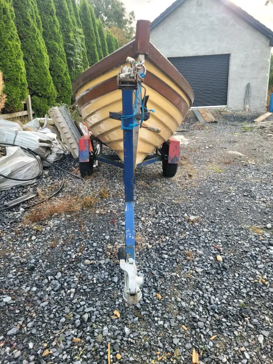 Boat: 19 foot Sheelin - Image 3