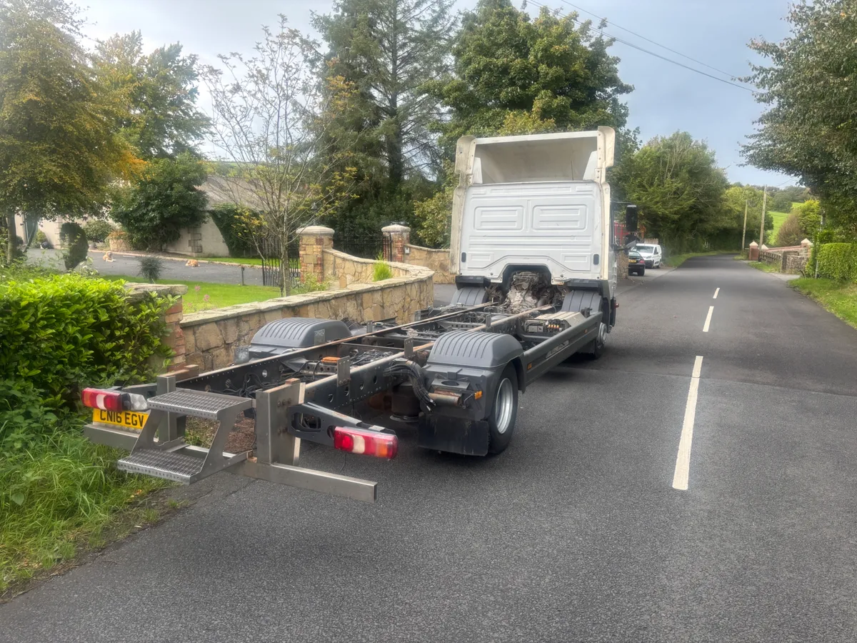 Atego 1224 6 cylinder - Image 2