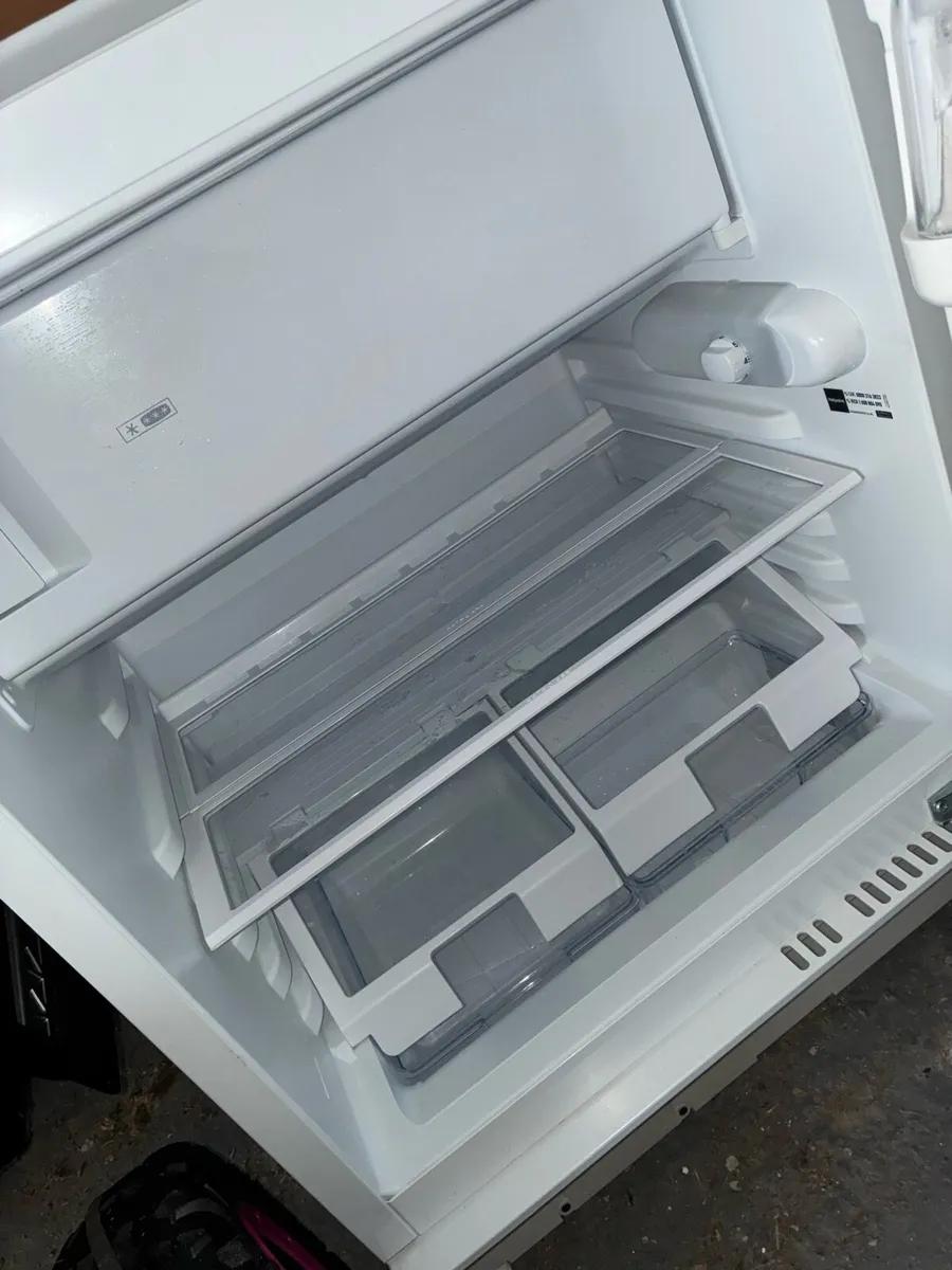 Integrated Fridge - Image 1