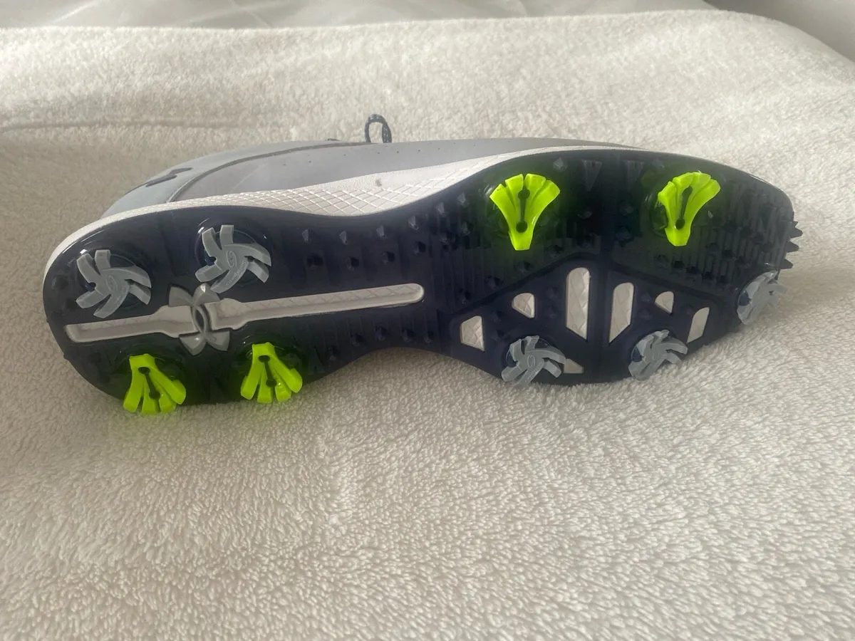 Golf Shoes - Image 2