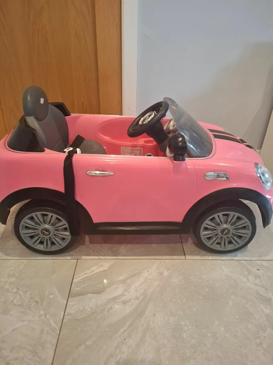 Remote control electric mini cooper - Image 2