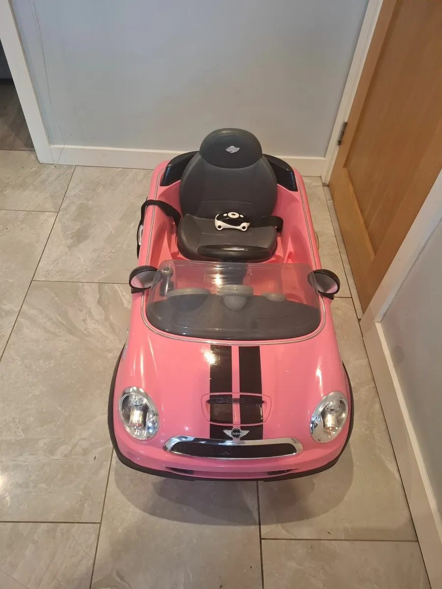 Remote control electric mini cooper - Image 3