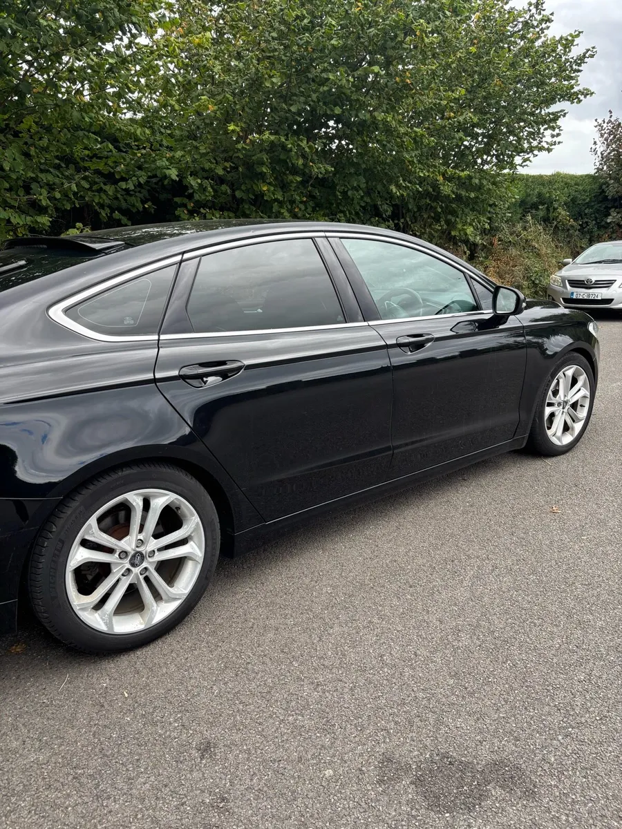 Ford mondeo - Image 3