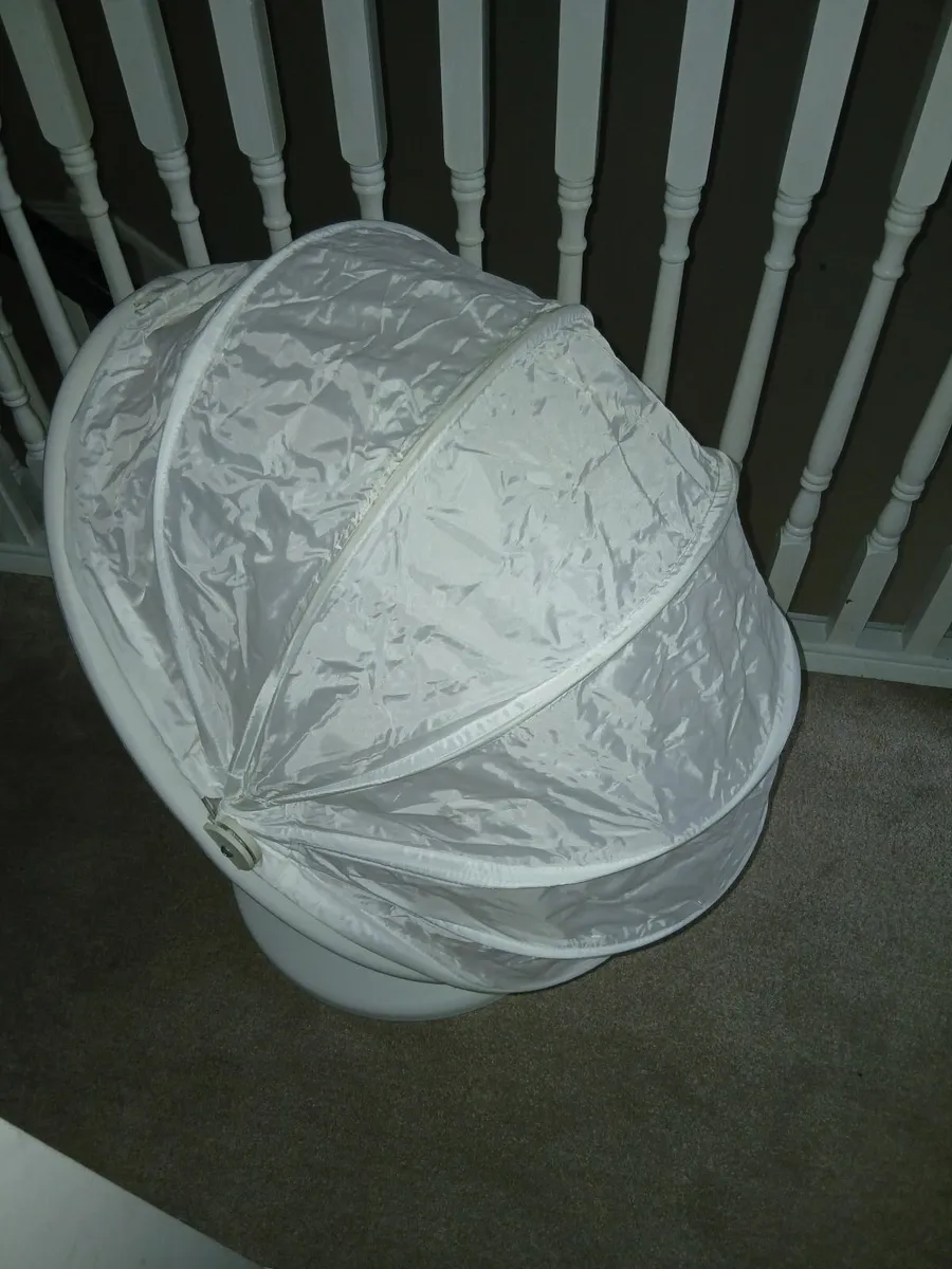 Childs egg chair - Image 2
