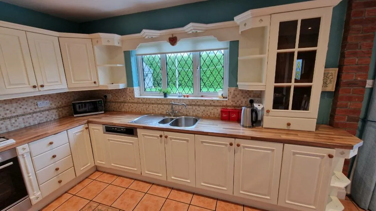 Kitchen - Image 1