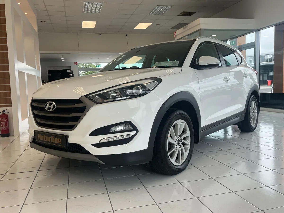 2017 Hyundai Tucson 1.7 Executive - Image 3