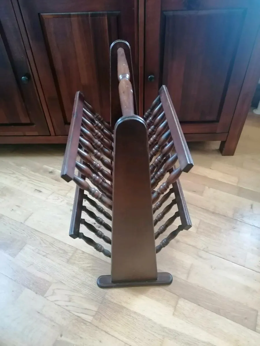 Vintage Magazine Rack - Image 4