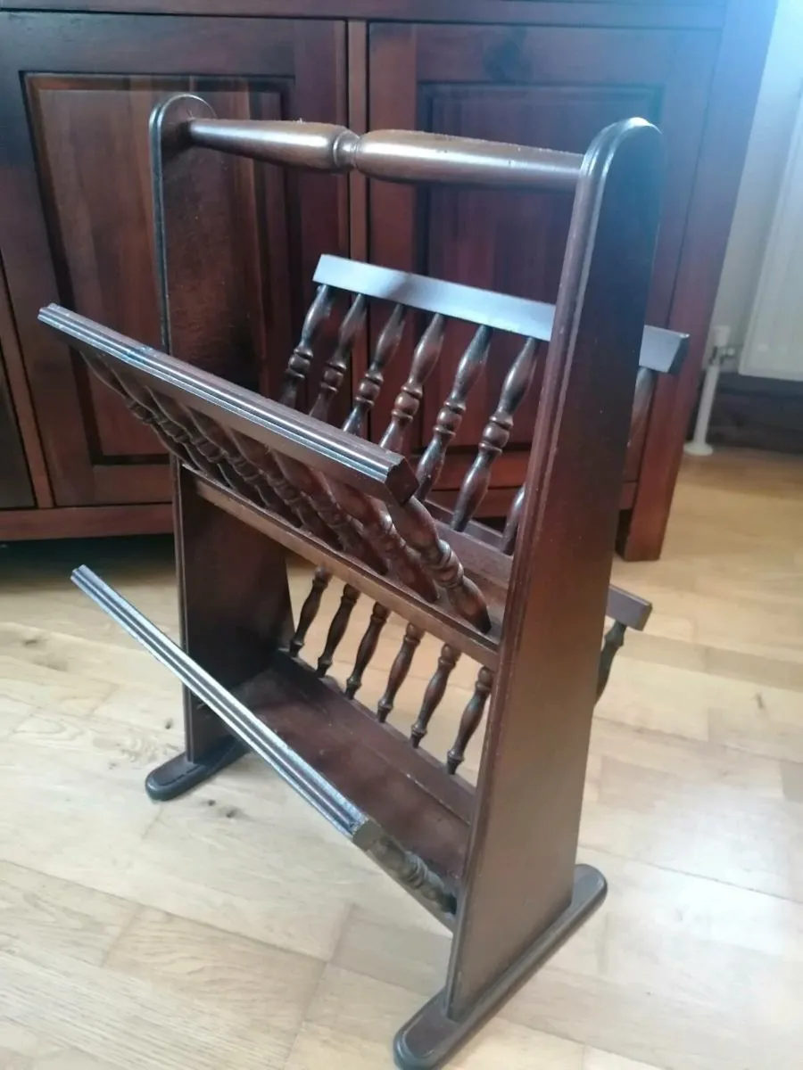 Vintage Magazine Rack - Image 1