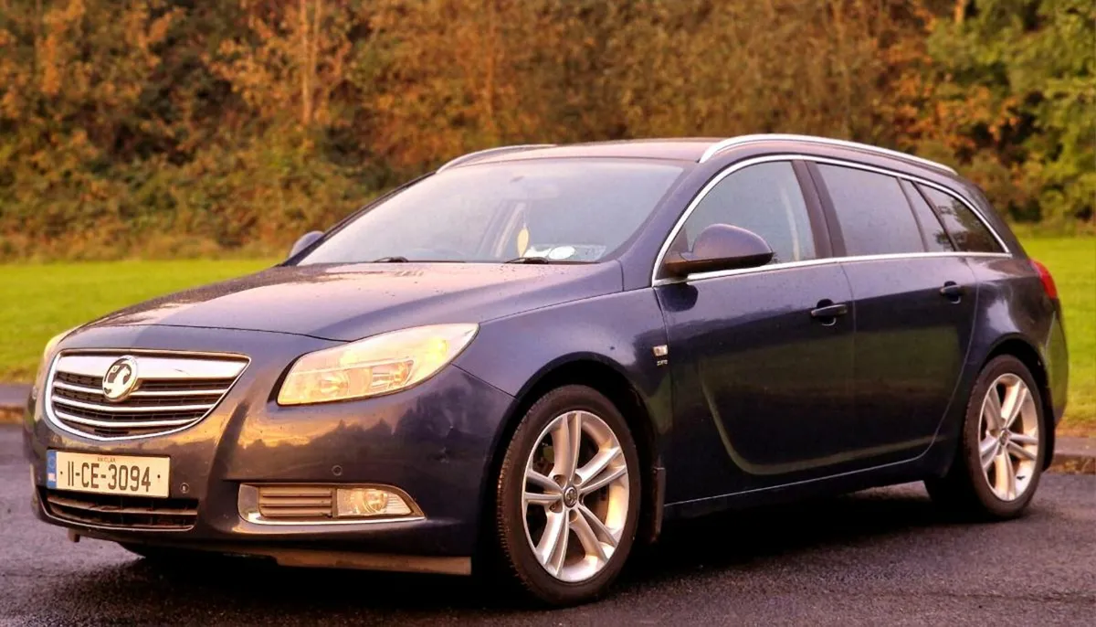 Opel insignia Estate 2011 NEW NCT€ 2450€ - Image 2