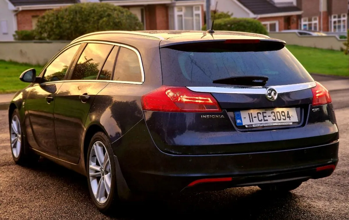 Opel insignia Estate 2011 NEW NCT€ 2450€ - Image 3