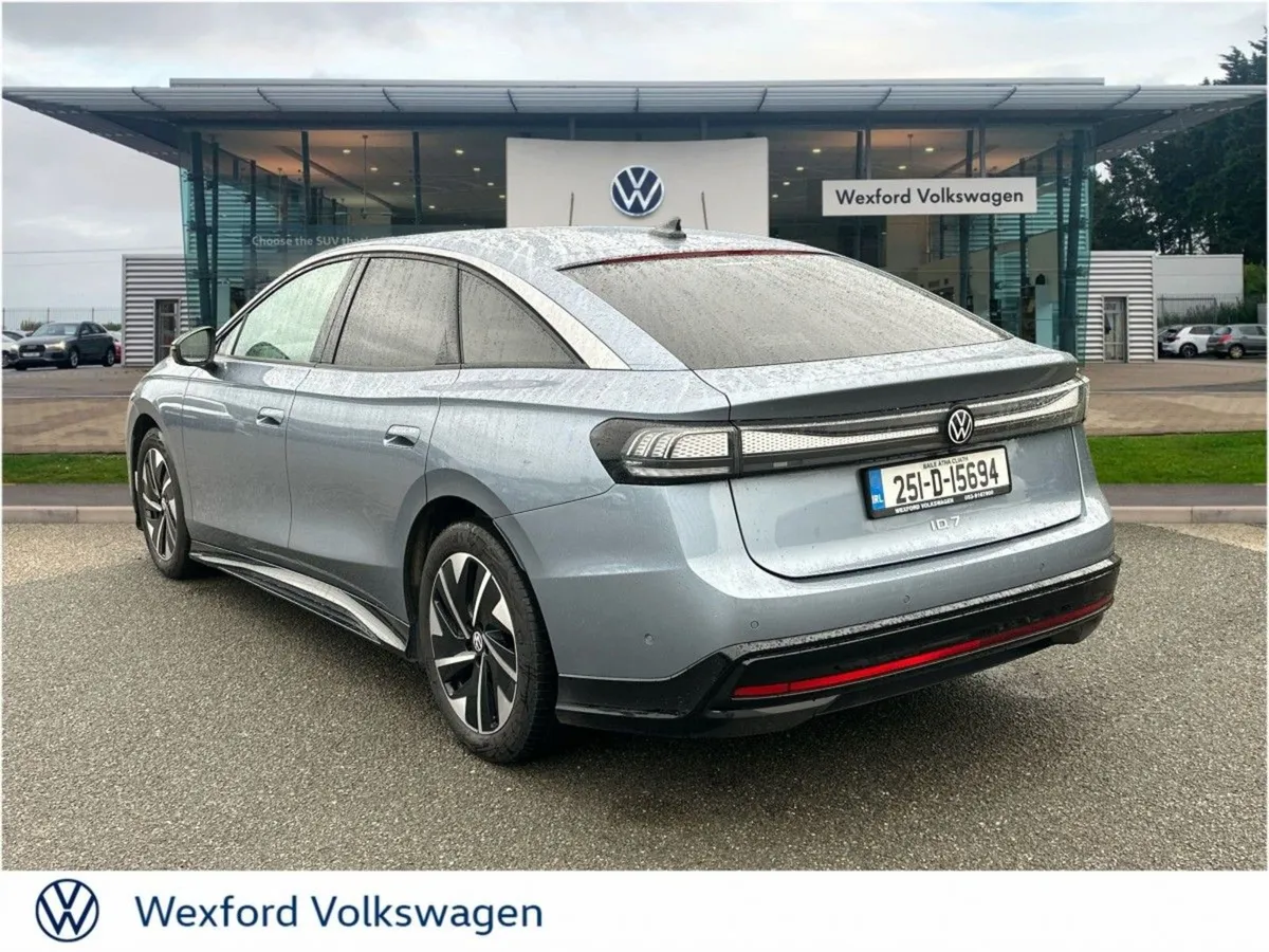 Volkswagen ID.7 PRO S Plus 86kwh 286HP - Image 4